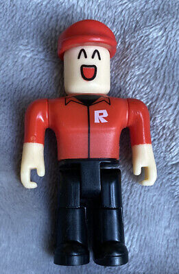 Roblox Series 1 Classic Noob 3 Mini Figure Includes Series 1