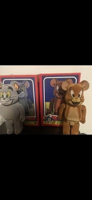 Medicom Tom and Jerry - Flocky 400 % 100 % Bearbrick Figure Set gray