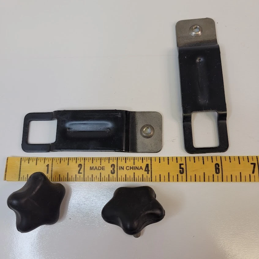 Juego de 2 tornillos y soportes de ajuste para portaequipajes de techo Lexus RX300 1999-2003 OEM Foto 3 de 3