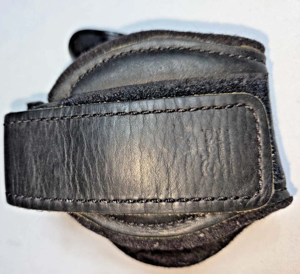 Plataforma de funda al tobillo de cuero negra Alessi para GLOCK 27 derecha Foto 3 de 3