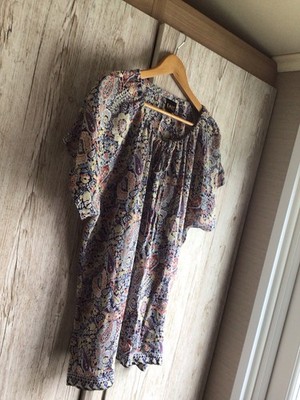 East Boutique Paisley Print Short Sleeve 100% Silk Blouse Size 16
