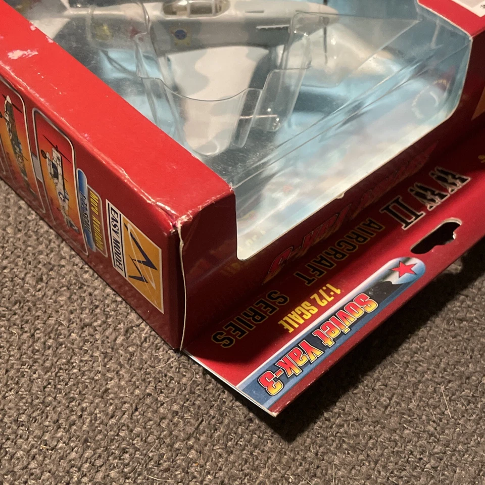 Easy model 37228 - 1/72 WWII Russian Yak-3 - 1944 - New - Image 4 of 4