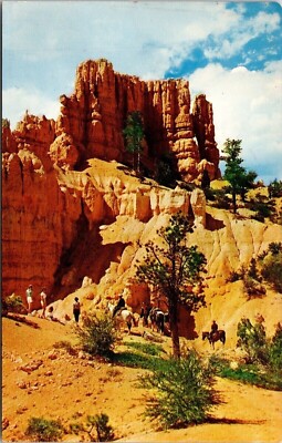 Queens Castle Rock Formation Bryce Canyon Utah Scenic Southwest Chrome Postcard