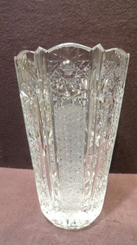 Czech bohemia crystal glass Luxury cut vase 8'' weighs 6 pounds - Picture 3 of 8