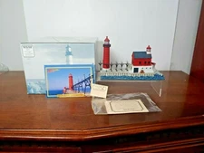  HARBOR LIGHTS GRAND HAVEN SOUTH PIER #212 LTD ED #266-BOX-COA-SIGNED B. YOUNGER