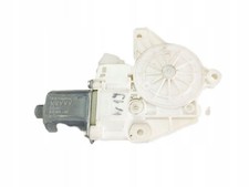 Mercedes-Benz B W246 W242 2011 Fensterhebermotor Tür vorne A2469065100 Mercedes-Benz B W246 W242 2011 Fensterhebermotor Tür vorne A2469065100
