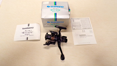 SHIMANO FISHING REEL W/ BOX - SIDE-STAB SI-2000R - CLEAN & WORKS GOOD