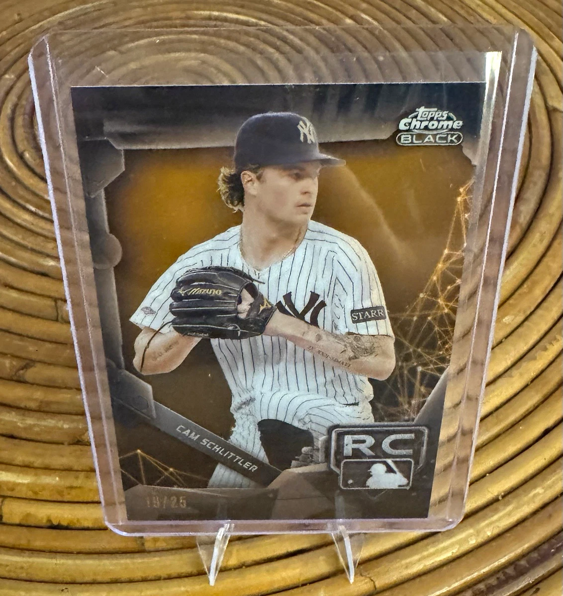 ナンバーMLB2018年 25+ Baseball Serial Numbered Sports Trading Cards & Accessories