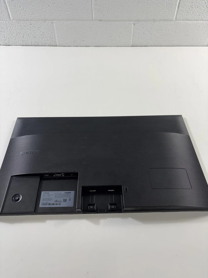 Samsung 27' T35F Series FHD 1080p Computer Monitor, (READ) - Image 3 of 4