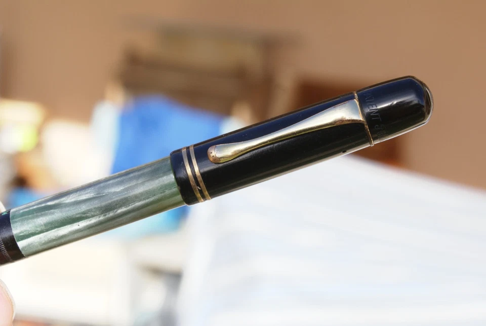 Très Rare stylo plume 14 kts PELIKAN 100 N gris et noir de 1938. - Photo 4/4