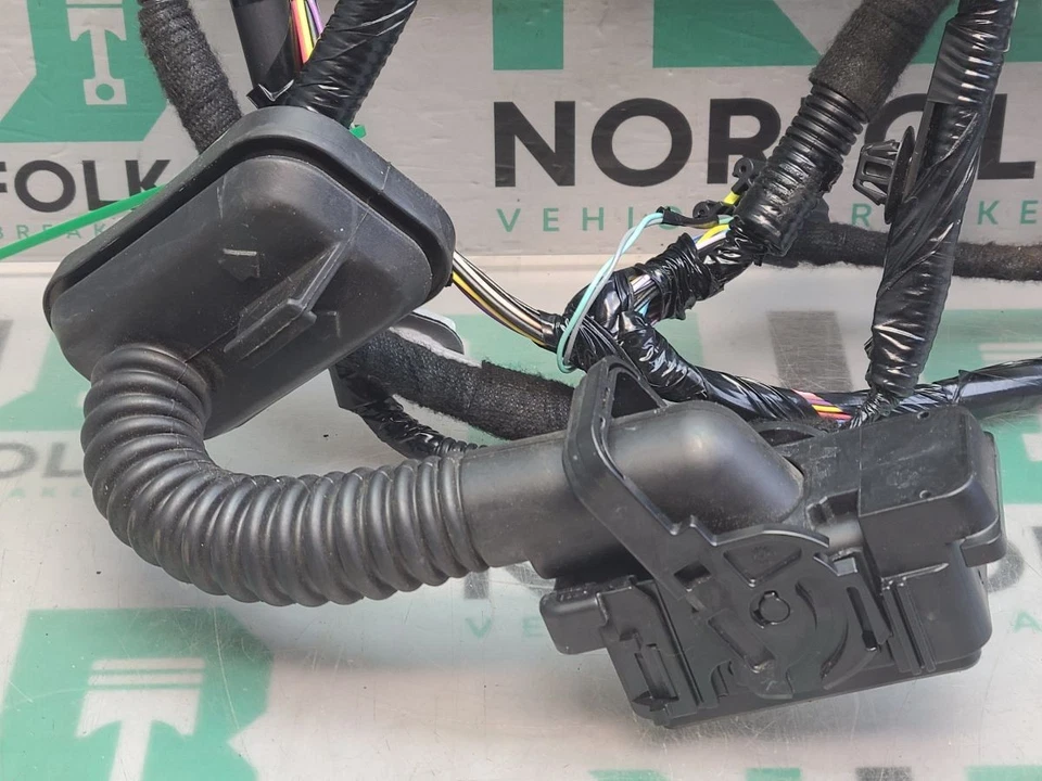 Nissan X-Trail MK4 T33 Door Wiring Loom Left Front 241246RP0B - Image 2 of 4