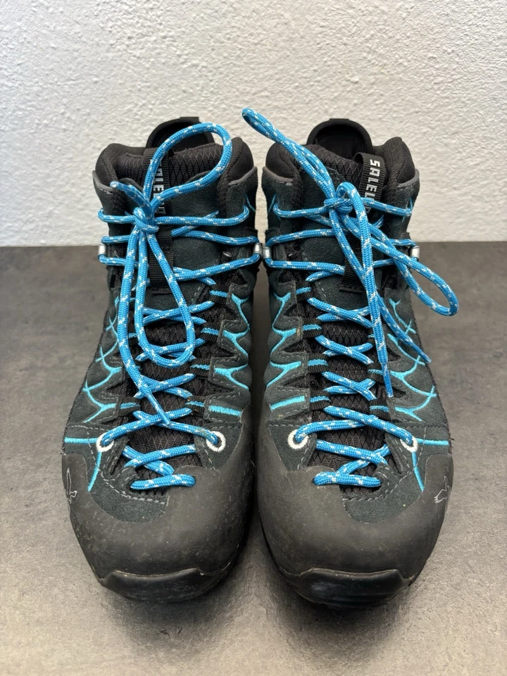 Salewa Damen Wanderschuhe/stiefel. Gr. 37