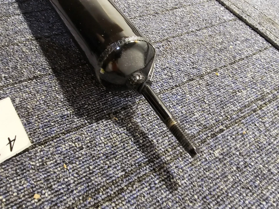 (CANTIDAD 2) MONROE 5601 Amortiguador de puntal trasero para 04-06 Scion xA xB Foto 4 de 4