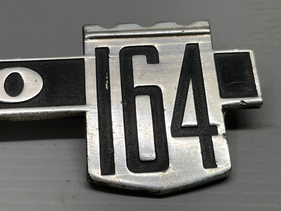 INSIGNIA CLÁSICA VOLVO 164 PVC - Imagen 4 de 4