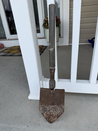 Vintage Military Entrenching Tool Folding Shovel Wood Handle Steel Spad