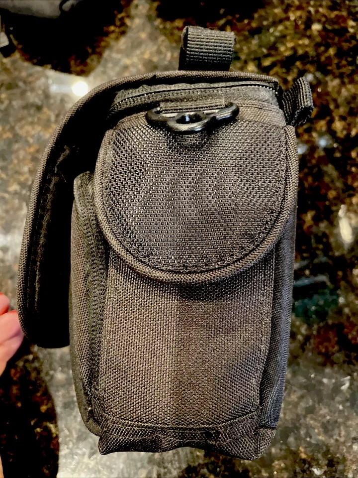 Lowepro Edit 100 Camcorder Camera Bag Black No strap - Image 2 of 4
