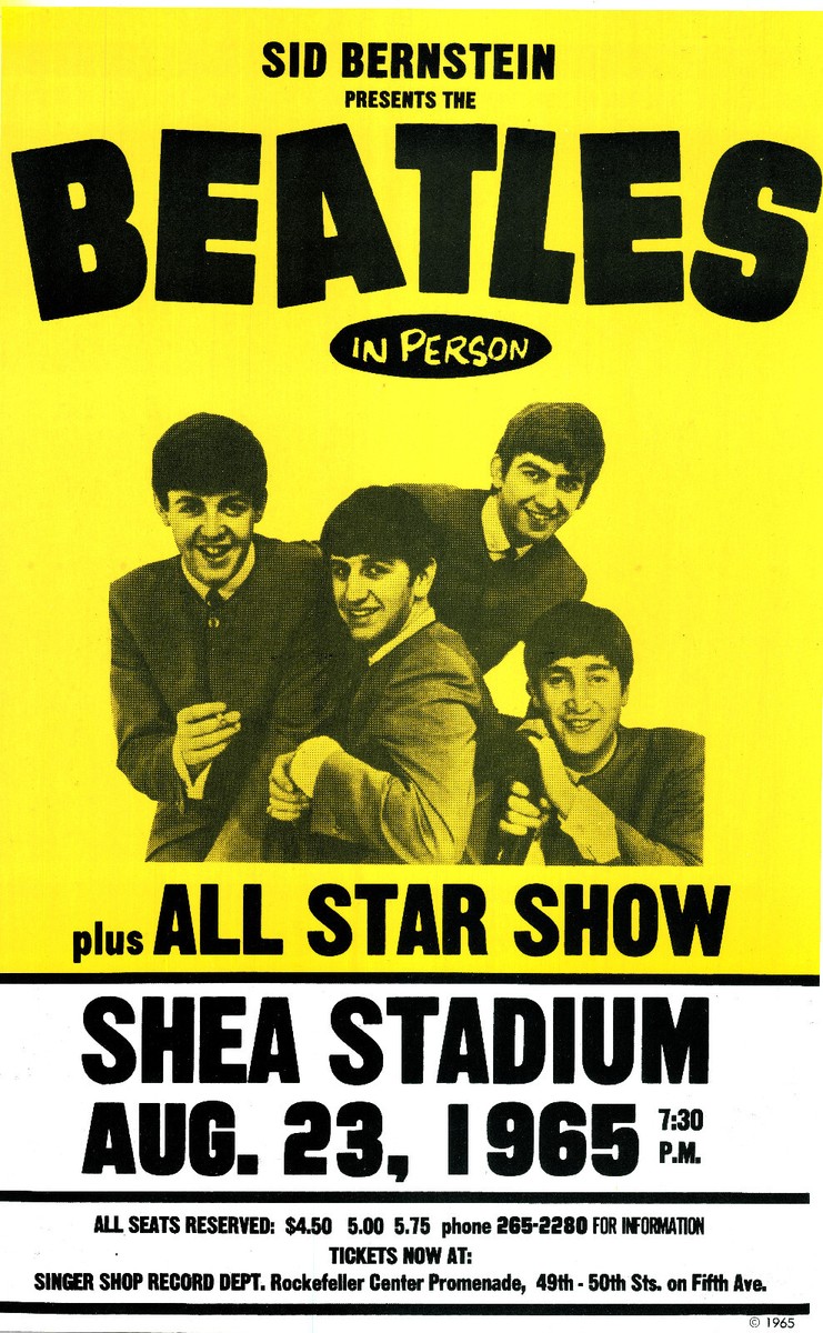 THE BEATLES BOX　中古　 ※ポスター有り Beatles CONCERT POSTER 12