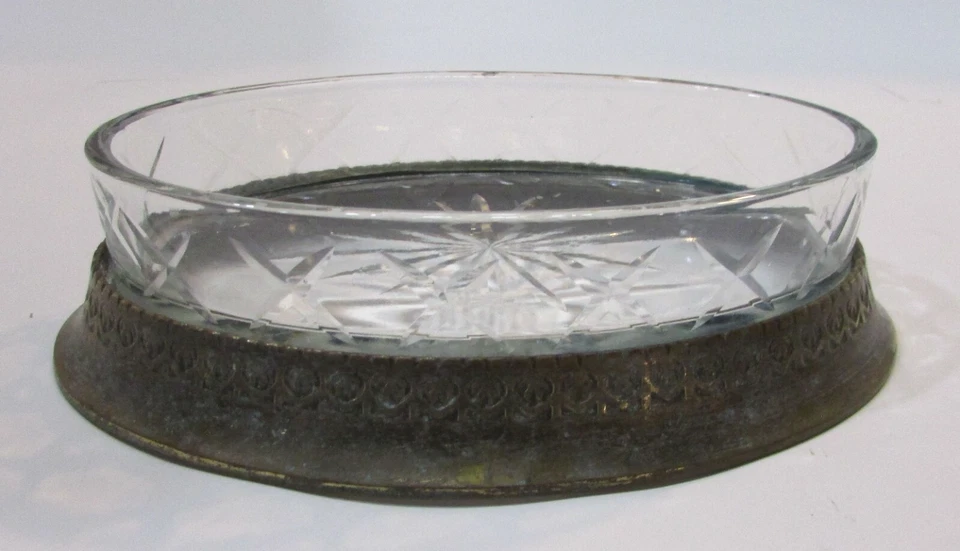 Jabonera ovalada de colección Starburst cristal transparente con base de anillo de latón pesada 4x6 Foto 2 de 3