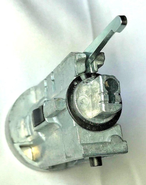 For GMC Canyon 20042013 Ignition Lock Cylinder Switch W/2 GMC OEM Logo