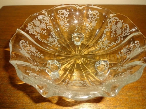 Fostoria Etched Meadow Rose three footed Candy Dish Bowl Glass Crystal 6 1/2” 