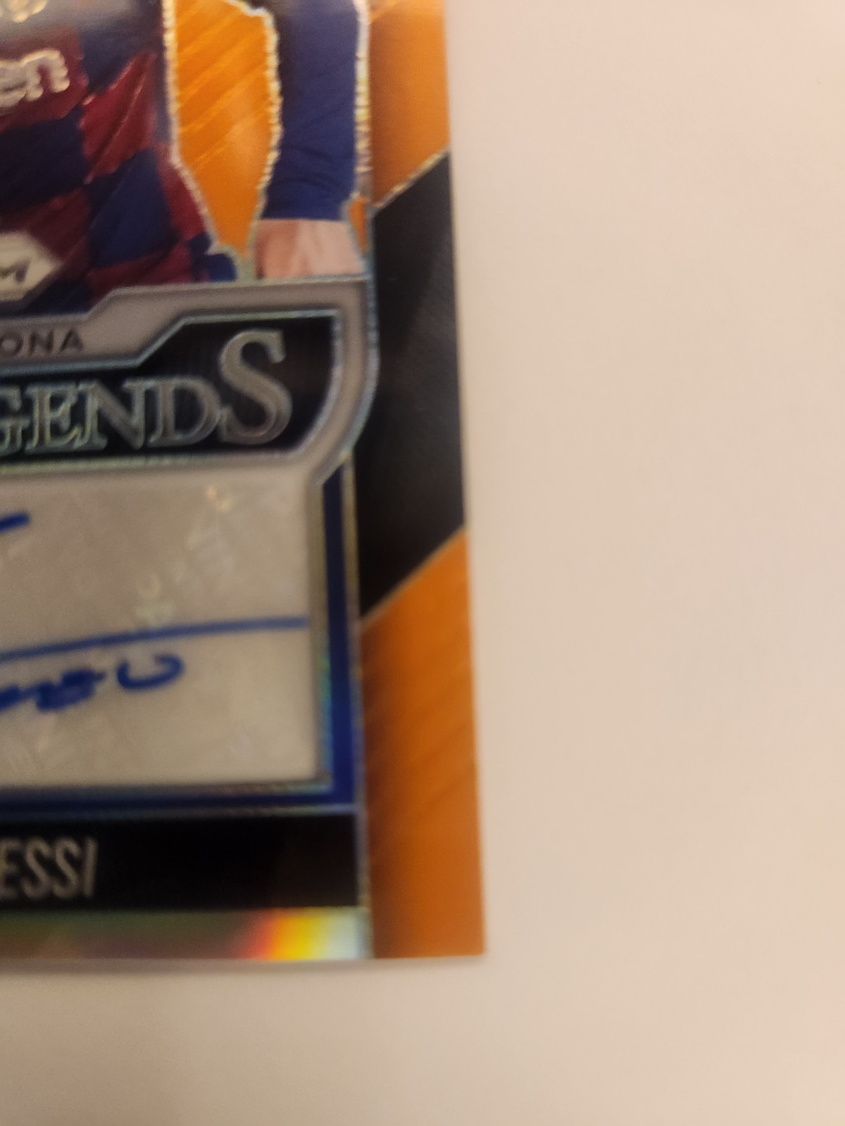 2025-26 Panini Prizm Fifa - Club Legends Signatures Lionel Messi #CL-LM 14/99 view 4