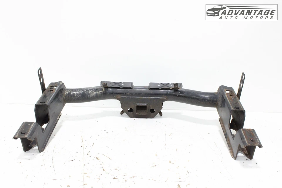 2015-2019 CHEVROLET SILVERADO 2500 HD PARA-CHOQUE REBOQUE REBOQUE ENGATE BARRA FABRICANTE DE EQUIPAMENTO ORIGINAL - Imagem 2 de 4