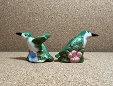 Cracker Barrel Mini Salt & Pepper Shaker Hummingbird Set New