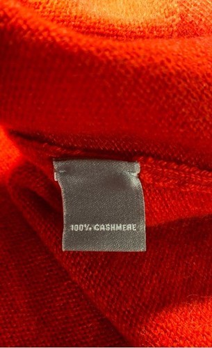 Neiman Marcus Women Red Solid Ruffled Vneck Cardigan Sweater S 100Cashmere - Picture 5 of 5