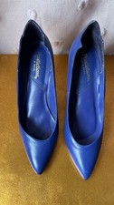 Vintage Predictions Blue Leather Heels Pointed Toe Pumps Cutout Detail Size 6B