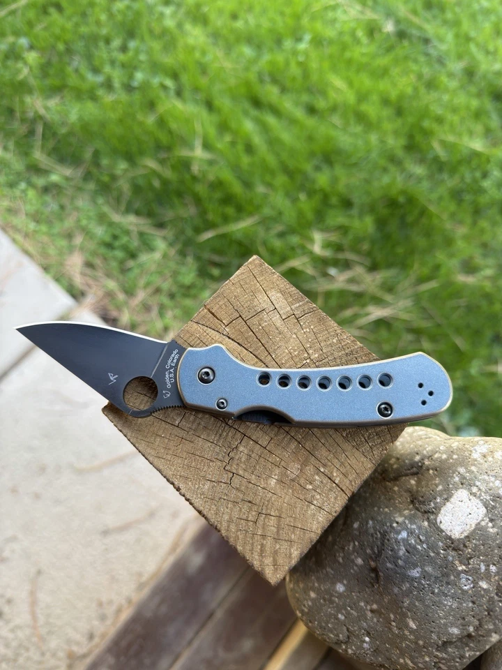Spyderco Para 3 Lw Cruwear con Lynch Nuevo Mod Batallado Titanio Azul 1 de 1 exclusivo  Foto 2 de 4