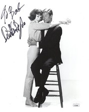 DICK VAN DYKE HAND SIGNED 8x10 PHOTO      WITH MARY TYLER MOORE    TO BOB    JSA