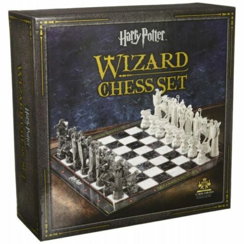 The Noble Collection Harry Potter Wizard Chess Set - NN7580 - Picture 1 of 1