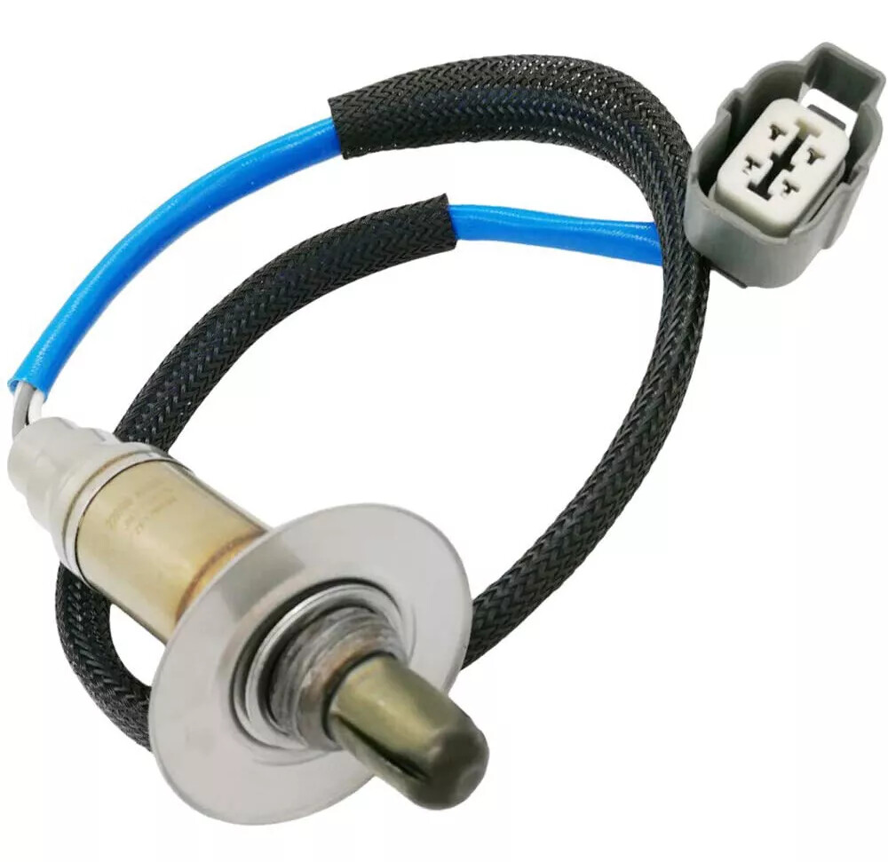 22690-AA891 For Subaru Forester Impreza Legacy 1.5 2.0L Downstream
