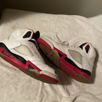 Size 10.5 - Jordan 5 Retro Fire Red 2006 Condition 6.5/10
