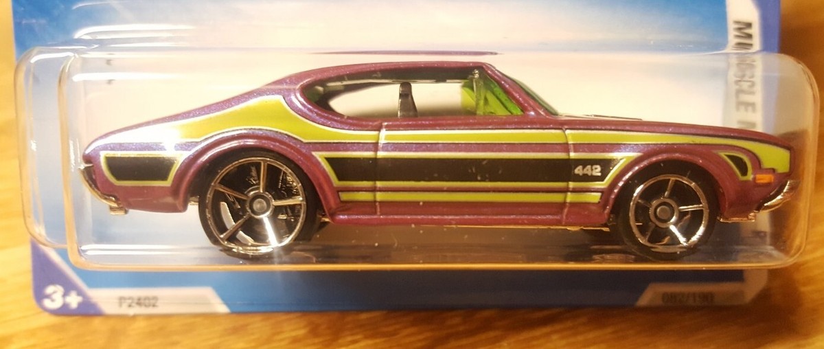 Hot Wheels 1968 Olds 442 Purple & White Oldsmobile 1:64 2009 Lot