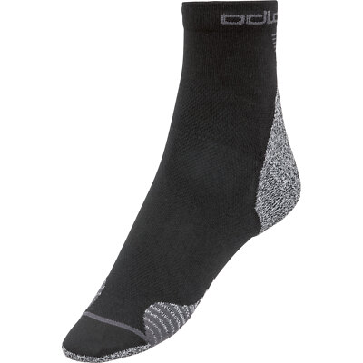 Odlo Ceramicool Socks quarter black | Fühl dich wohl auf allen Laufstrecken.