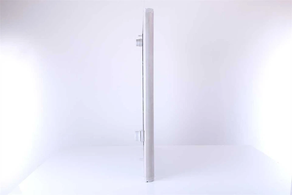 Radiador Nissens 64314 para 05-06 Land Rover Range Rover Foto 4 de 4