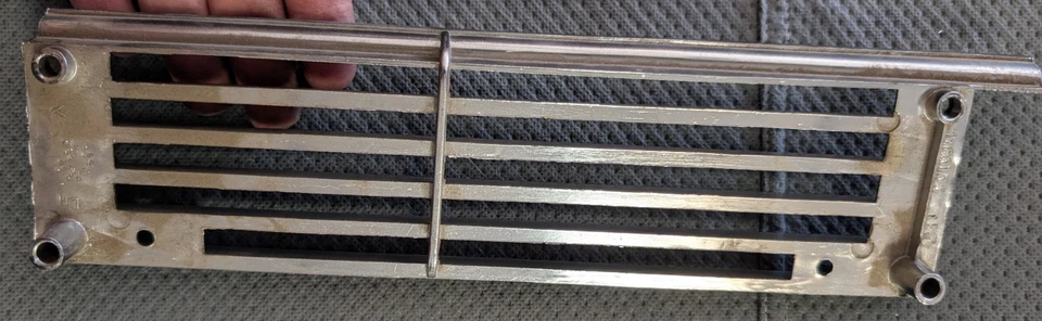 Nuevo de Lote Antiguo 1966 1967 Buick Riviera Parrilla Faro Izquierdo Visera Puerta Foto 4 de 4