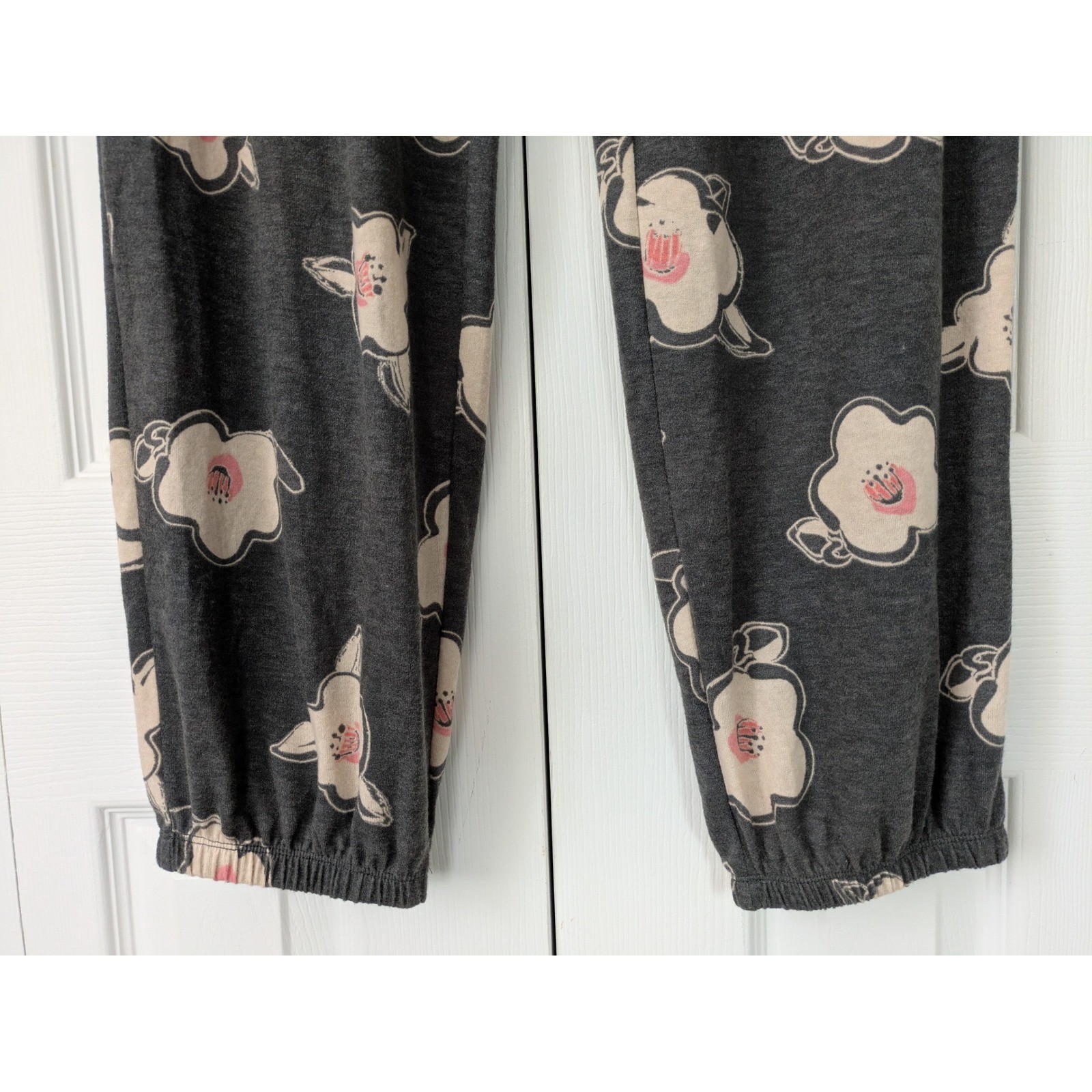 Honeydew Star Gazer Lounge Set Pajamas Size XL Black Magnolias NWT