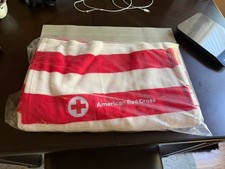 AMERICAN RED CROSS RED & WHITE STRIPED BEACH ...