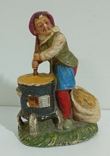 I125833 Pastorello Presepe - Statuina in cartapesta - Uomo che cucina