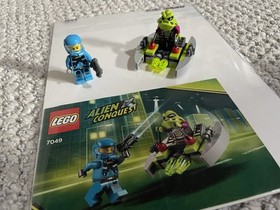 LEGO Space: Alien Striker 7049 Complete with Instructions 
