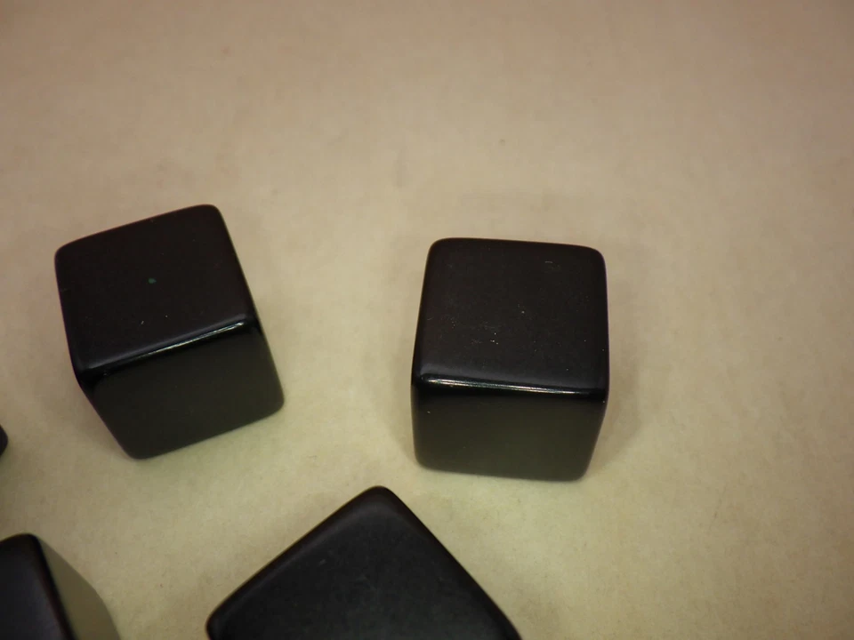 Blank D6 Six Sided Dice Counting Cubes Lot of 5 in BLACK RPG Tabletop Gaming Gam - Image 3 of 4