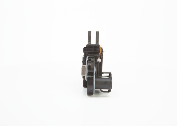 Bosch Generatorregler FüR Renault Trafic II Bus 2.5 Dci 135 F 00M A45 250-image