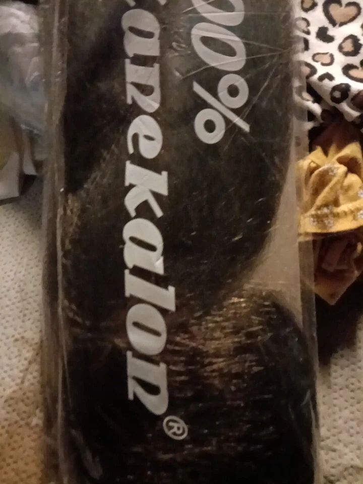 WOMEN'S  100% Kanealon jumbo braid  ColorF1B/27 - Image 2 of 4