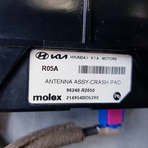 MÓDULO CONTROL ANTENA AÉREA KIA SPORTAGE GT-LINE MK5 2022 96240-R2050 - Imagen 2 de 16