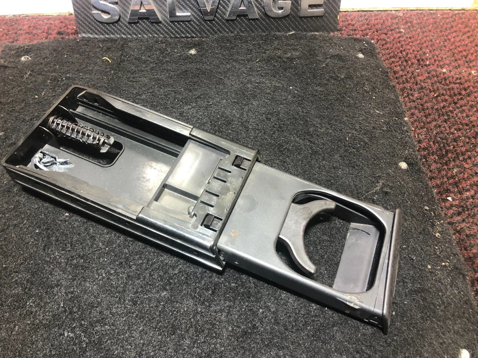 2008 MITSUBISHI OUTLANDER 5DR PORTAVASOS GN621-04480 Foto 2 de 4