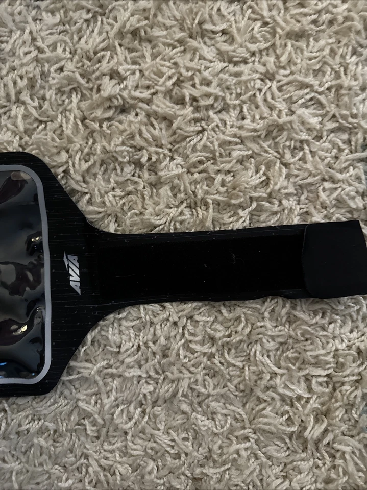 Avia Omni Universal Sport Armband - Image 3 of 3
