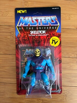 BNIB MASTERS OF THE UNIVERSE MOTU SUPER7 SERIES SKELETOR ACTION FIGURE  HE-MAN UK