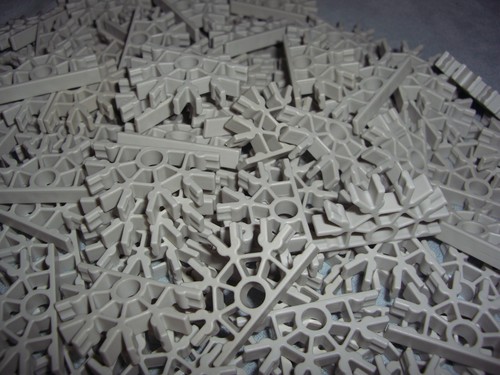 100 Connettori K'NEX 5 Posizioni Grigio Chiaro – Ricambi Originali Per Costruzioni